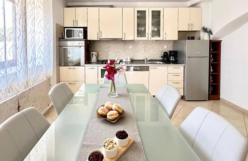 Trilj House | Gorgeous home in Trilj