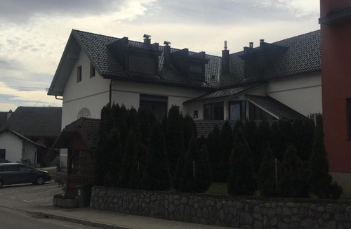 Novo Mesto House | Gostilna in prenočišča Gedžo