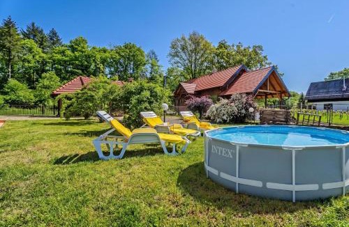 Kravarsko House | Green Garden Retreat - Happy Rentals