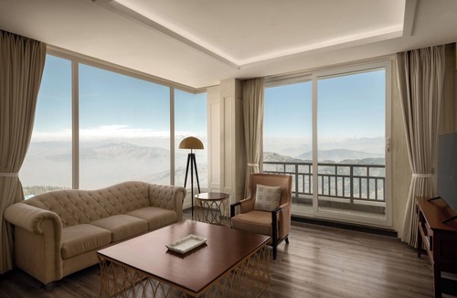 Narkanda Hotel | Greenberry Resort Narkanda, a member of Radisson Individuals Premier