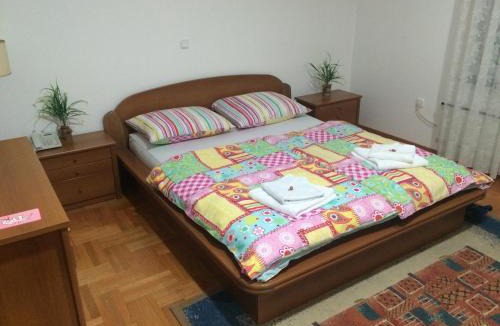 Cvetkovic House | Guest House Šeperić