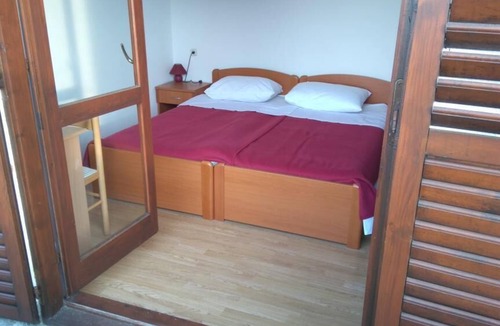 Kozarica House | Guest House Hazdovac - Double Room with Balcony and Sea View 3