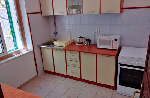 Kozarica Apartment | Guest House Hazdovac Apartment - Two Bedroom Apartment with Terrace and Sea View