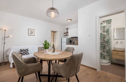Rovinj Apartment | Guest house Marica/1-bedroom app with terrace A1