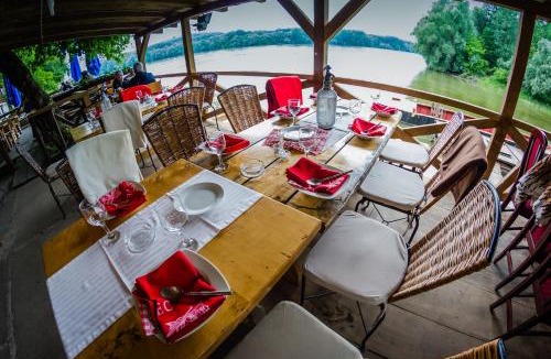 Svajcarnica House | Guest house Pikec