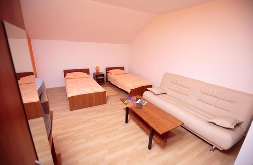 Bilje House | Guesthouse Capistro