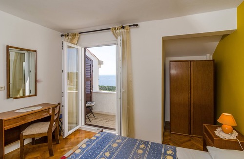 Orasac House | Guesthouse Moretic - Double Room with Balcony and Sea View 1