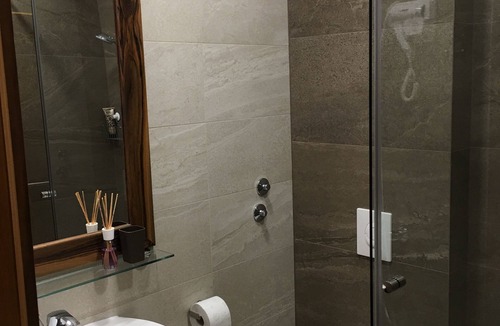 Novi Zagreb House | GUESTHOUSE NOCE ZAGREB