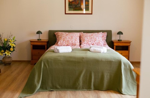 Odorheiu Secuiesc Apartment | Gyöngy-lak