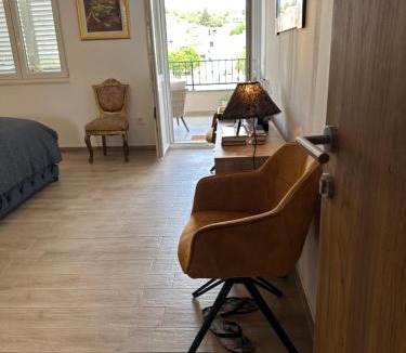 Zaton House | Harbour View House