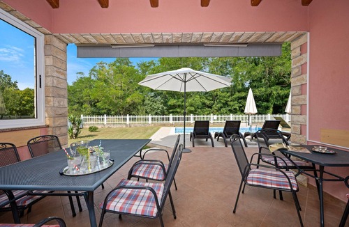 Vinez House | Haus Dodo Up To 8 Persons with private Pool in Labin by 22Estates