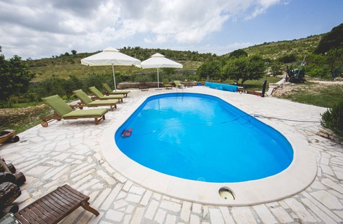 Prgomet House | Heritage Villa HEAVEN No. 1 near Trogir, heated pool