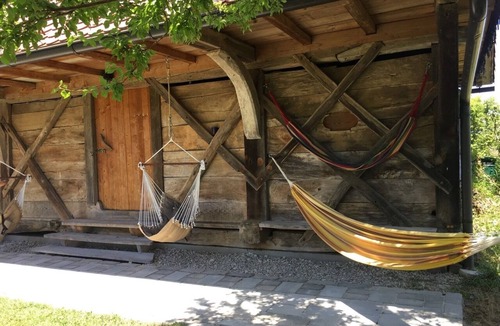 Videm House | Hisa Vina - a wine estate on a tranquil vineyard hill sleeps 10+2