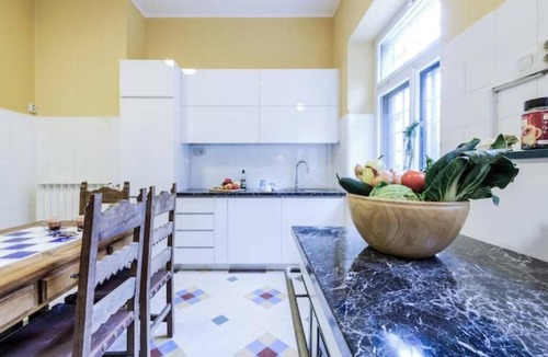 Pile Villa | Historic 5-Bedroom Villa Hot tub - Just a 3-Minute Walk to the Old Town