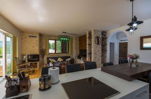 Muc House | Historic stone villa Heaven for 11 persons