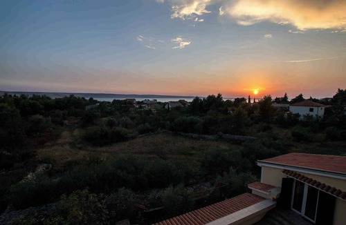 Starigrad Apartment | Holiday apartment mit Klimaanlage und Terrasse