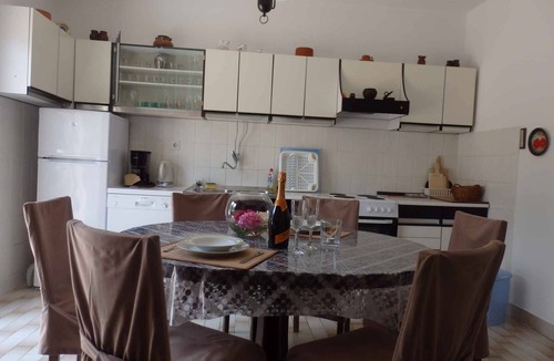 Supetarska Draga Apartment | Holiday apartment mit Klimaanlage und Terrasse
