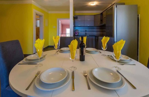 Novi Vinodolski Apartment | Holiday apartment with outdoor pool and sea proximity