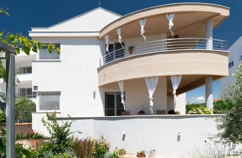 Sukosan Apartment | Holiday apartment 50 m to the Adriatic