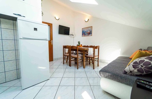 Petrcane Apartment | Holiday apartment 70 m to the Adriatic