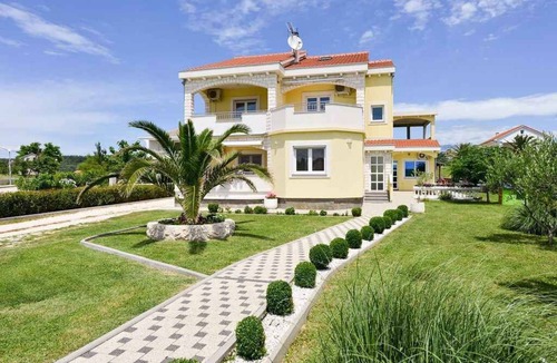 Ljubac Apartment | Holiday apartment beach at 100 m