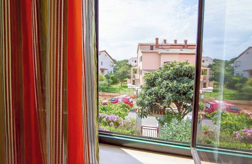 Banjole Apartment | Holiday apartment cosily furnished