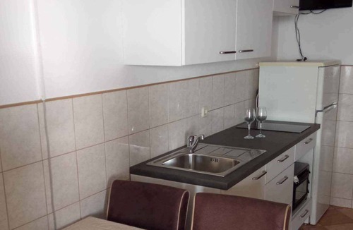 Rtina Apartment | Holiday apartment first row to the sea