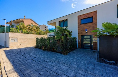 Milcetici Apartment | Holiday Apartment Linea – The Perfect Getaway Just Steps from the Sea