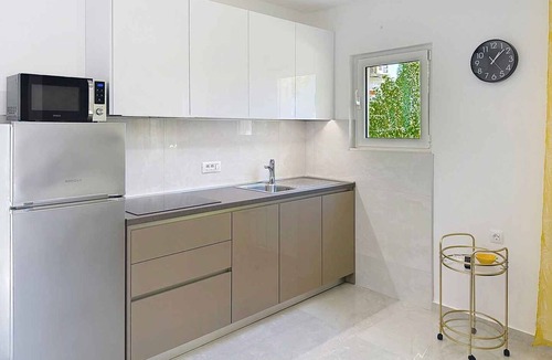 Jurandvor Apartment | Holiday apartment in a quiet and sunny location