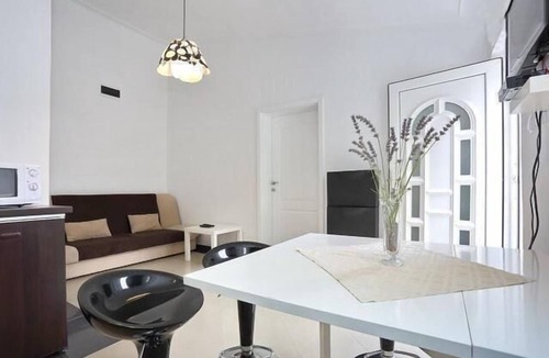 Gornji Karin Apartment | Holiday apartment Karin for 1 - 5 persons with 1 bedroom - Row house