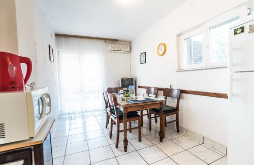 Gornji Karin Apartment | Holiday apartment Karin for 4 - 6 persons with 2 bedrooms - Holiday apartment