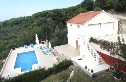 Ljubac Apartment | Holiday apartment Ljubač for 1 - 3 persons with 1 bedroom - Holiday apartment