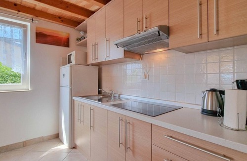Lovrecica Apartment | Holiday apartment Lovrecica for 1 - 5 persons with 2 bedrooms - Holiday apartment
