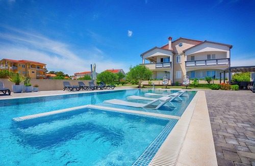 Vir Apartment | Holiday apartment Luxury with pool, quiet location, lake view for 6 people
