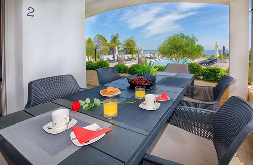 Vir Apartment | Holiday apartment Luxury with pool, quiet location, lake view for 6 people