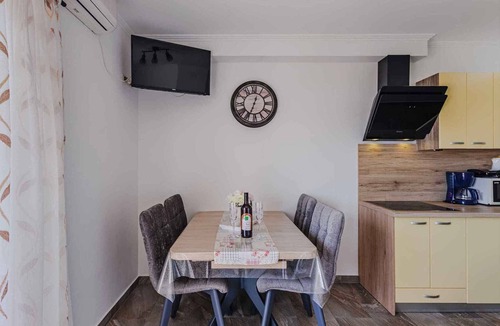 Cizici Apartment | Holiday apartment mit Balkon