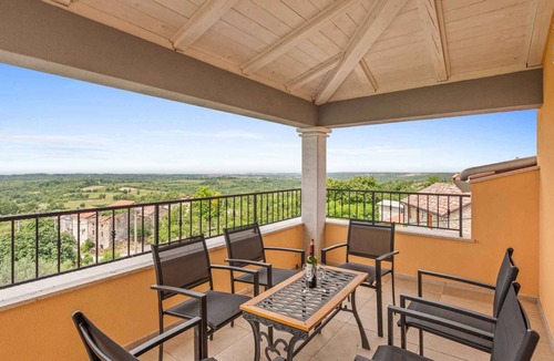 Materada Apartment | Holiday apartment mit Klimaanlage und Pool