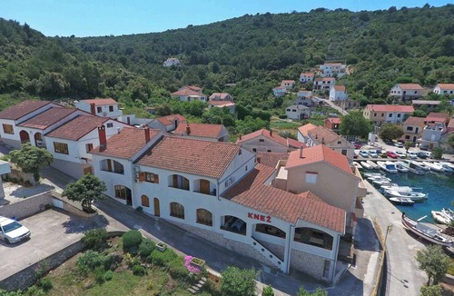 Knez Apartment | Holiday apartment near the coast