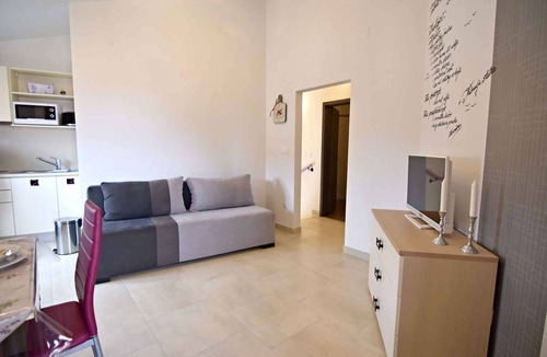 Tar Apartment | Holiday apartment Noah 1 pool playroom
