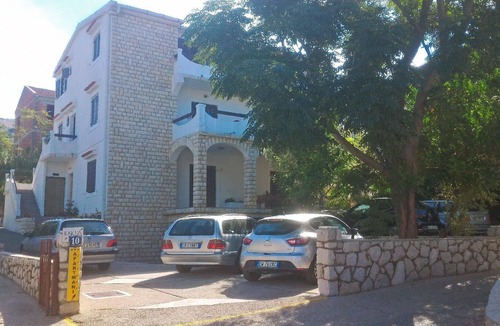 Pag Apartment | Holiday apartment Pag (Stadt) for 1 - 4 persons with 2 bedrooms - Holiday apartment in one or multi-