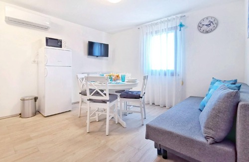 Vardica Apartment | Holiday apartment Umag for 1 - 6 persons with 3 bedrooms - Holiday apartment