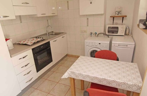 Veli Losinj Apartment | Holiday apartment with barbecue