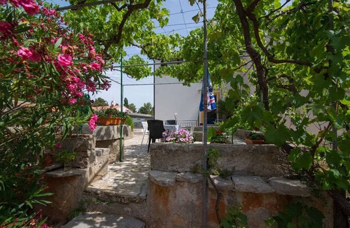 Veli Losinj Apartment | Holiday apartment with air conditioning