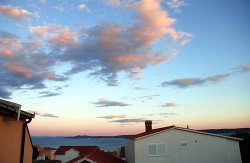 Businci Apartment | Holiday apartment with a terrace and a grill