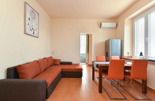 Koromacno Apartment | Holiday apartment with sea view and air conditioning