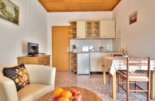 Zambratija Apartment | Holiday apartment with air conditioning and WLAN