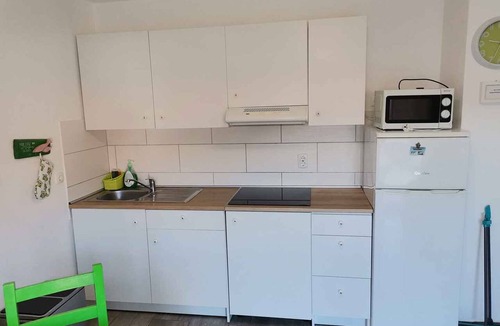 Baska Apartment | Holiday apartment with air conditioning and large balcony