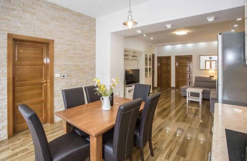 City Center Apartment | Holiday apartment with air conditioning in the city centre