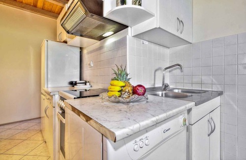 Petrovija Apartment | Holiday apartment with air conditioning