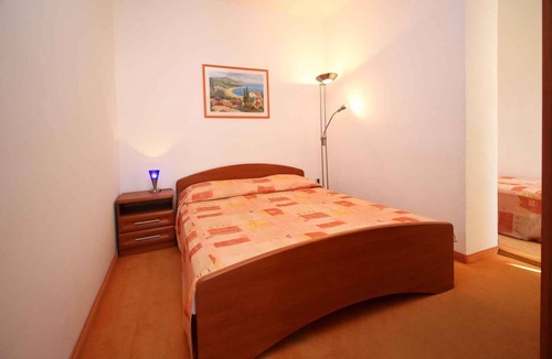 Silo Apartment | Holiday apartment with air conditioning, Adriatic Sea at only 10 m